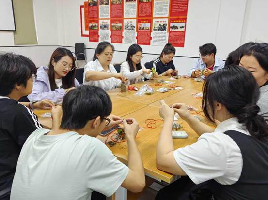 acf7fd16da374df9f0f333742328f25